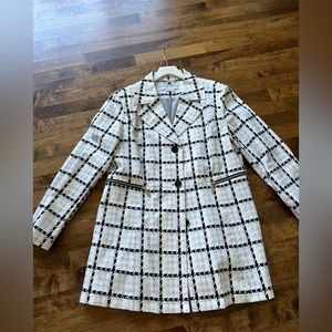 Beautiful Nikki Jones car coat, size XL